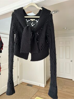 Laurie B Black Open-Knit Tie-Neck Cropped Sweater
